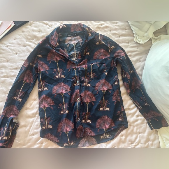 Elegant Navy and Pink Pajama Set - Picture 3 of 7